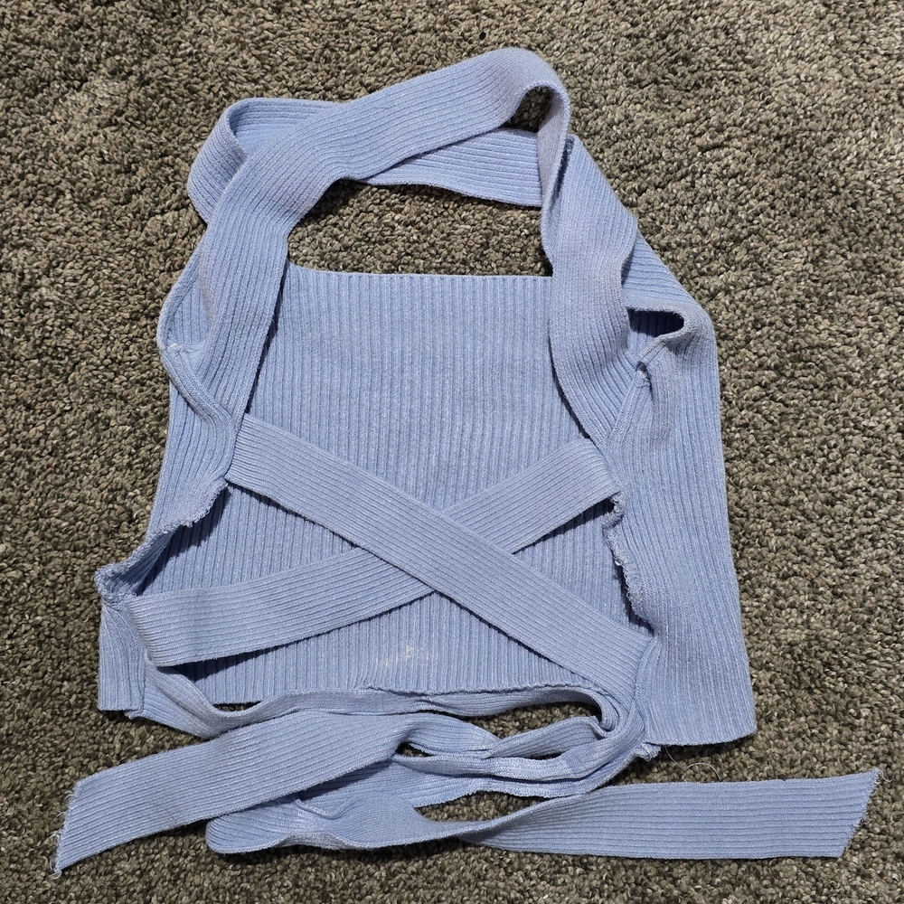 Chic Light Blue Ribbed Knit Top - Picture 2 of 2